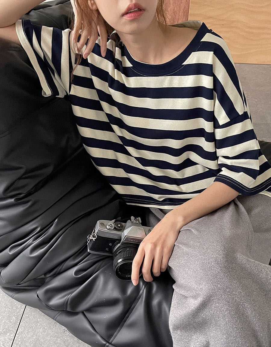 寬條紋寬鬆短版T*3色