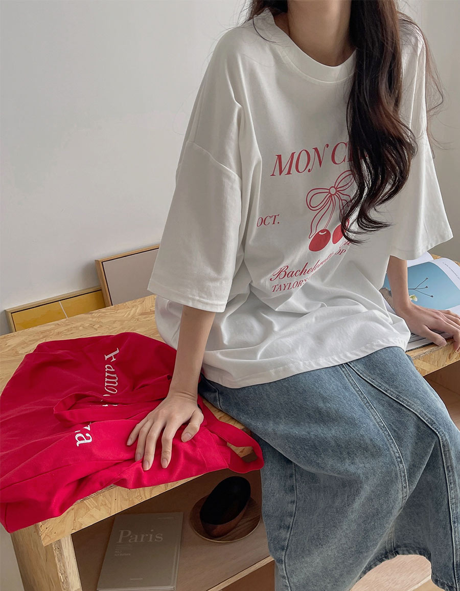 細磨毛櫻桃圖印寬大T*2色