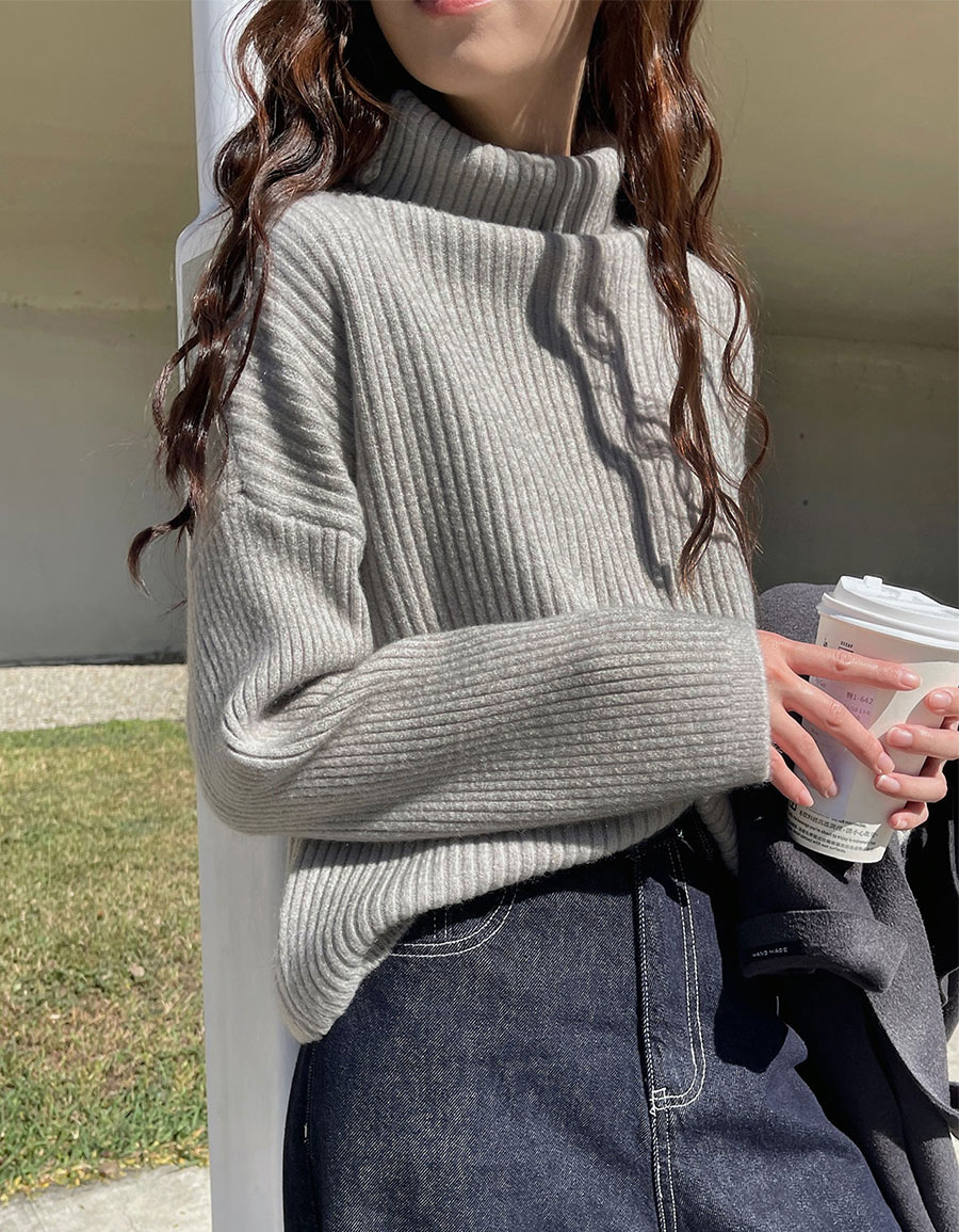 高領坑紋短版毛衣*4色