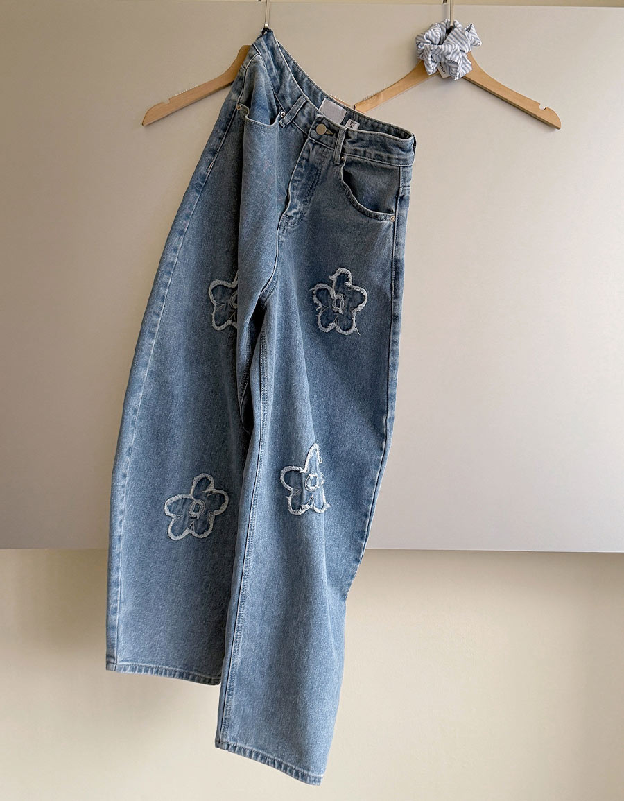 刺繡花朵繭型牛仔落地寬褲*1色