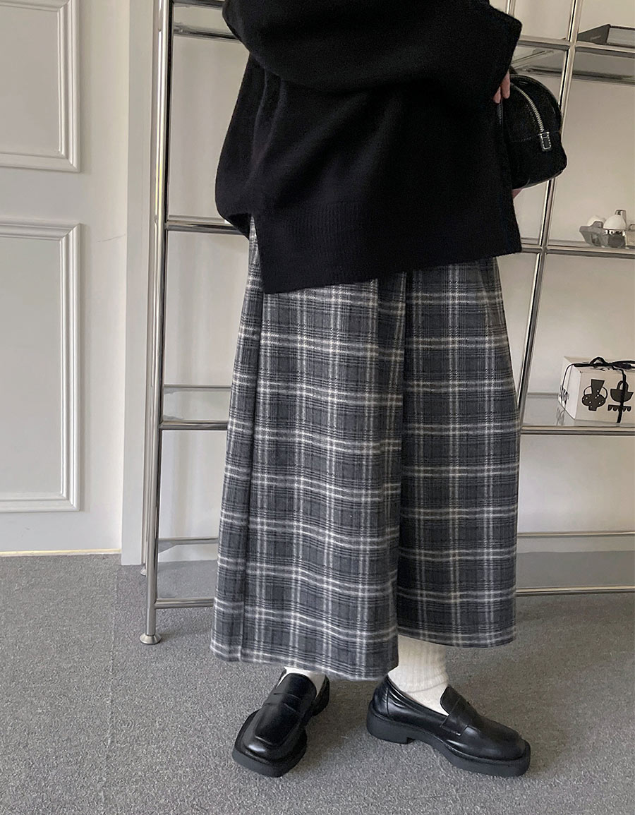 內刷毛復古格紋九分寬褲*1色